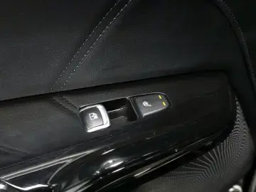 2022 Kia K5 с пробегом 33 169 км