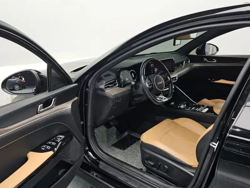 2021 Kia K5 с пробегом 34 256 км