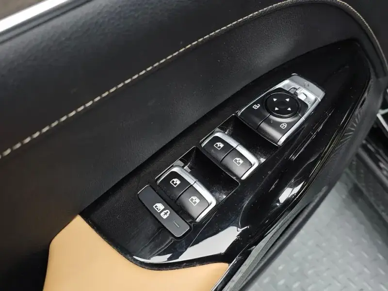 2021 Kia K5 с пробегом 34 256 км