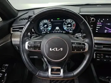 2021 Kia K5 с пробегом 34 256 км
