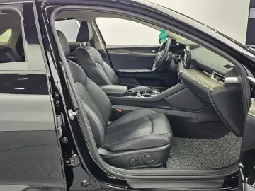 2022 Kia K5 с пробегом 35 606 км
