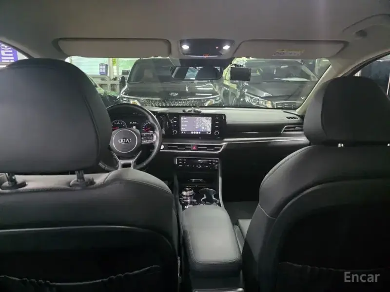 2021 Kia K5 с пробегом 40 811 км