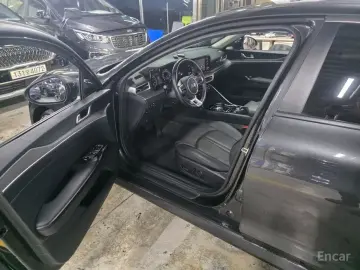 2021 Kia K5 с пробегом 40 811 км
