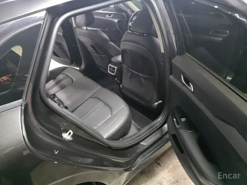2021 Kia K5 с пробегом 40 811 км