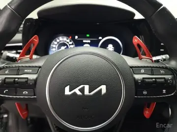 2022 Kia K5 с пробегом 44 000 км