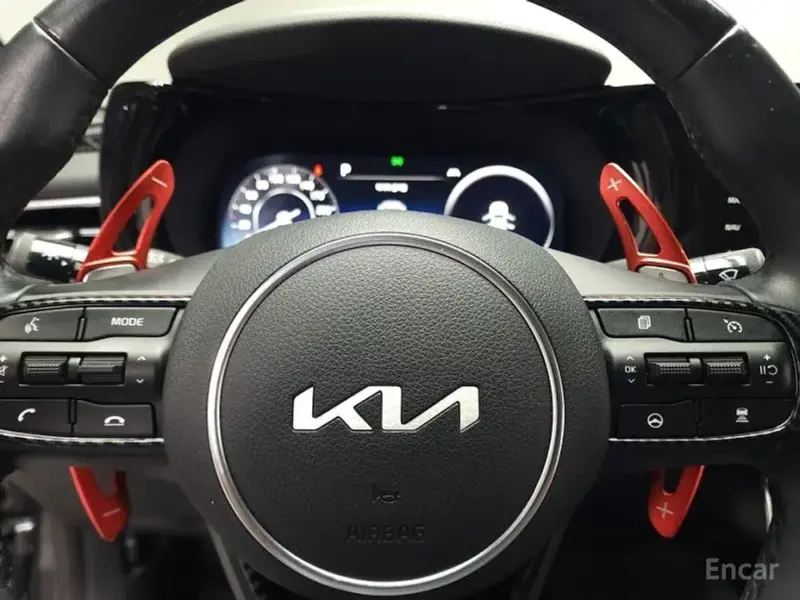 2022 Kia K5 с пробегом 44 000 км