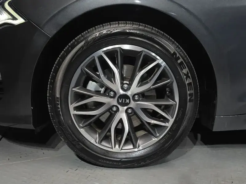 2021 Kia K5 с пробегом 52 271 км
