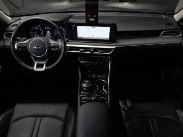 2021 Kia K5 с пробегом 52 271 км
