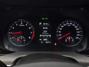 2021 Kia K5 с пробегом 52 271 км