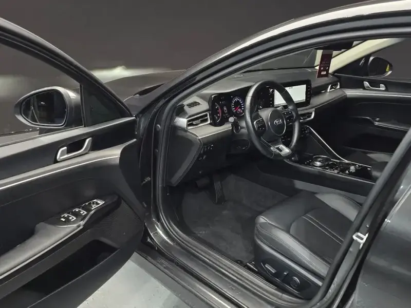 2021 Kia K5 с пробегом 52 271 км