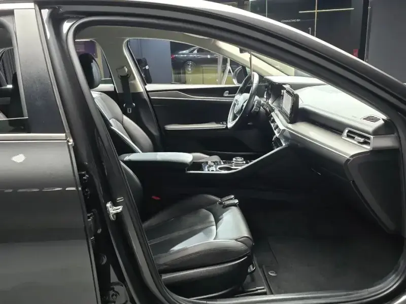 2021 Kia K5 с пробегом 52 271 км