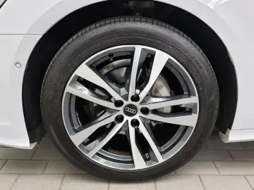 2023 Audi A6 с пробегом 17 433 км
