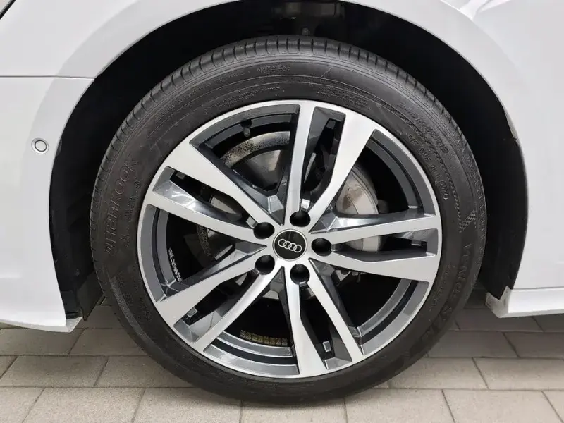 2023 Audi A6 с пробегом 17 433 км