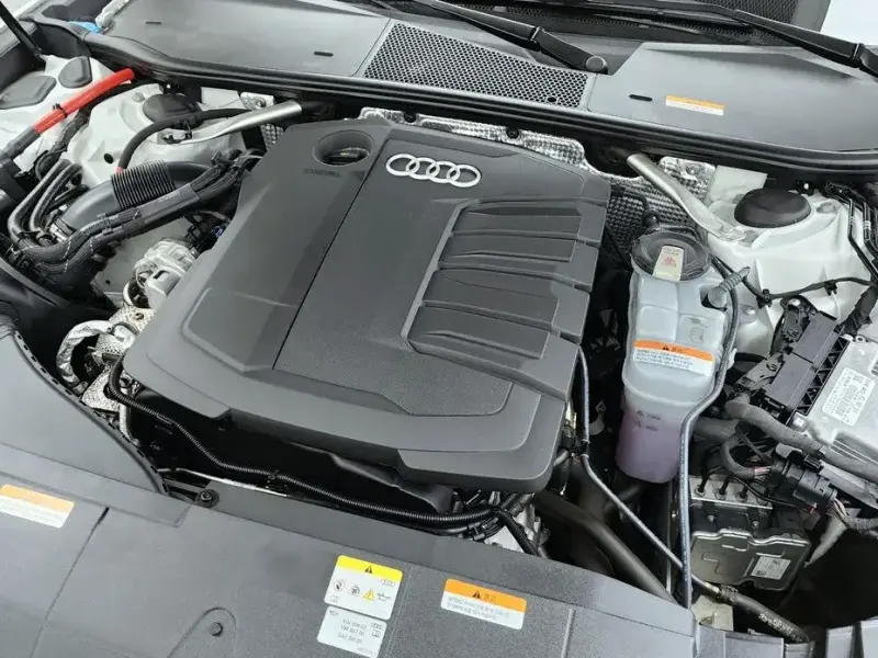 2023 Audi A6 с пробегом 17 433 км