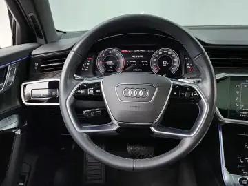 2023 Audi A6 с пробегом 17 433 км