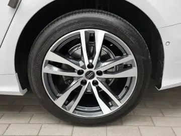 2023 Audi A6 с пробегом 17 433 км