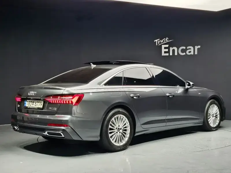 2021 Audi A6 с пробегом 147 460 км