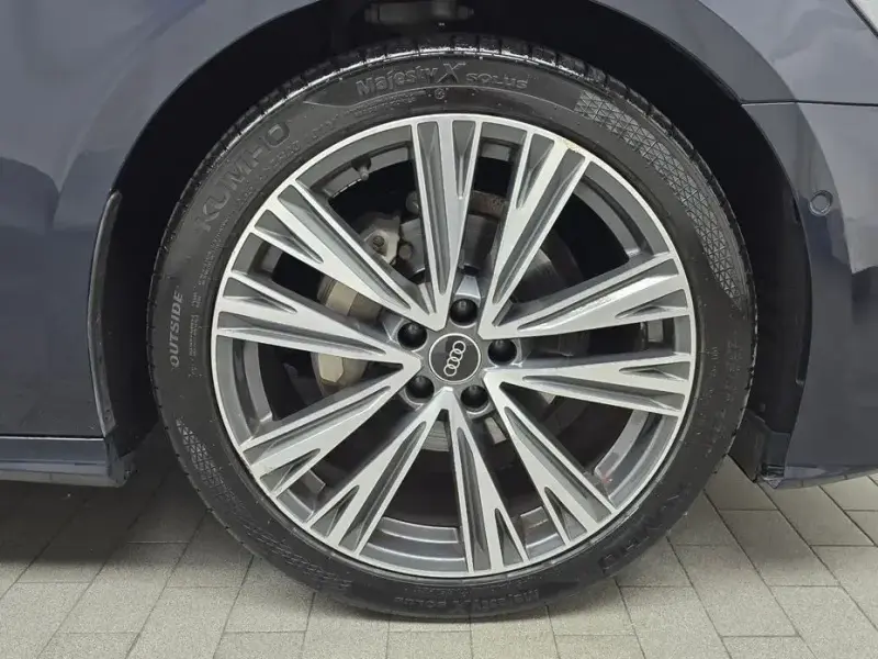 2023 Audi A6 с пробегом 61 011 км