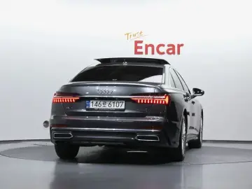 2021 Audi A6 с пробегом 105 067 км