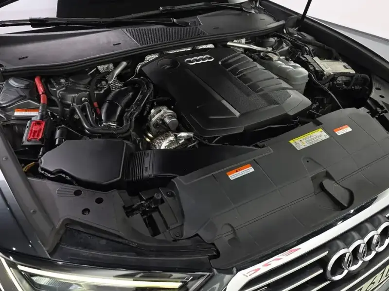 2021 Audi A6 с пробегом 105 067 км