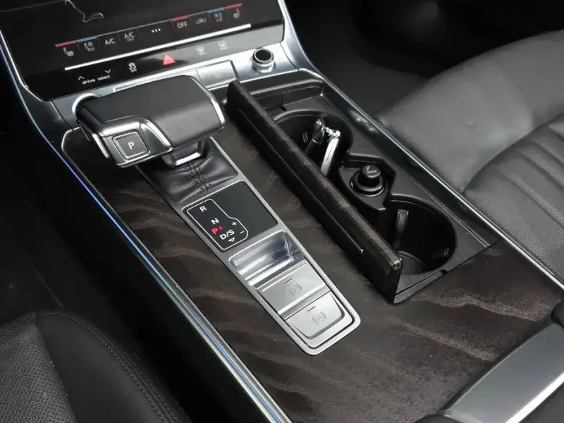 2021 Audi A6 с пробегом 105 067 км