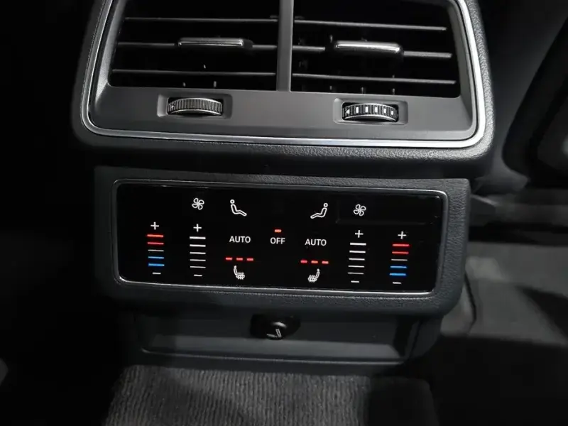 2021 Audi A6 с пробегом 105 067 км