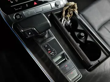 2022 Audi A6 с пробегом 119 635 км
