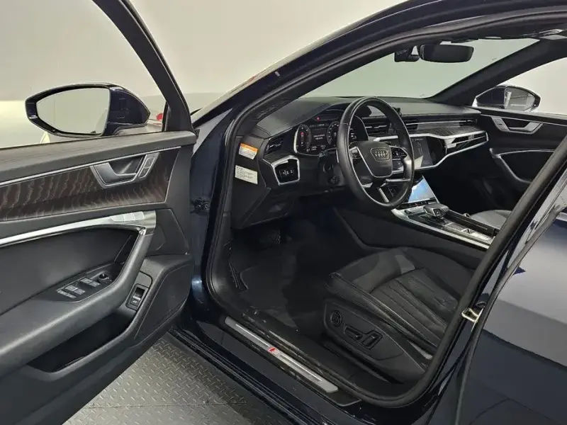 2022 Audi A6 с пробегом 119 635 км