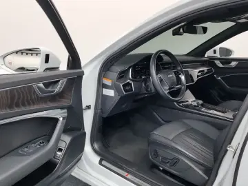 2022 Audi A6 с пробегом 30 930 км