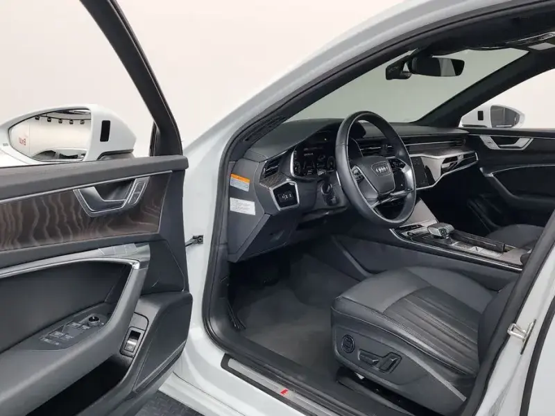 2022 Audi A6 с пробегом 30 930 км