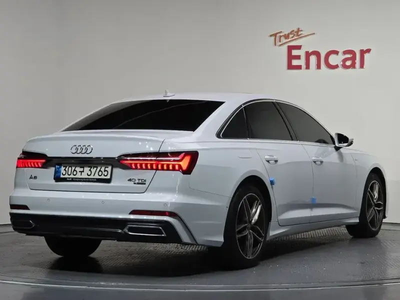 2021 Audi A6 с пробегом 66 033 км