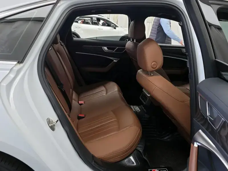 2021 Audi A6 с пробегом 66 033 км