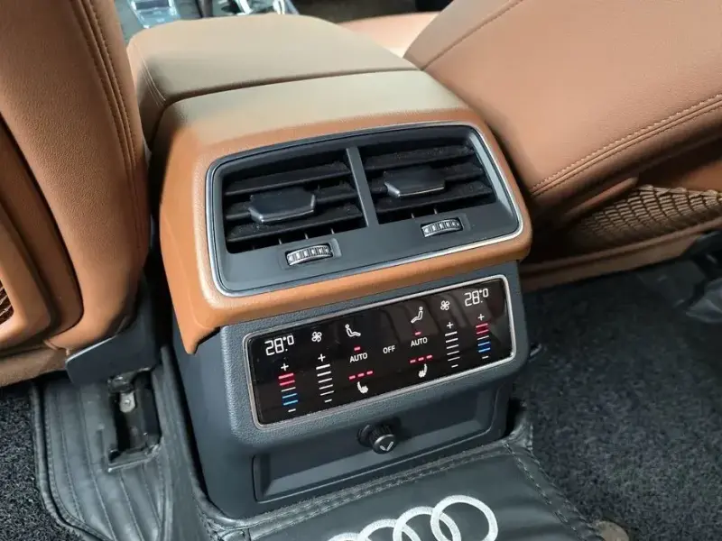 2021 Audi A6 с пробегом 66 033 км