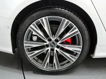 2022 Audi A6 с пробегом 86 658 км
