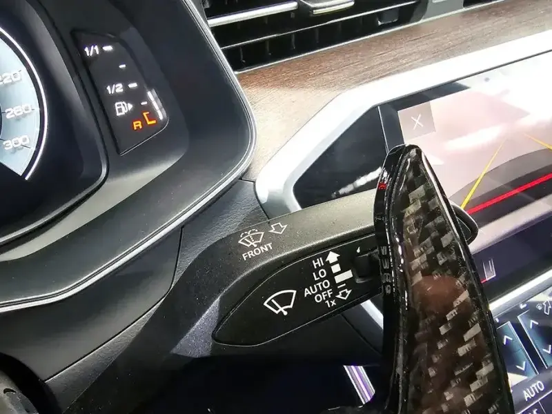 2022 Audi A6 с пробегом 86 658 км