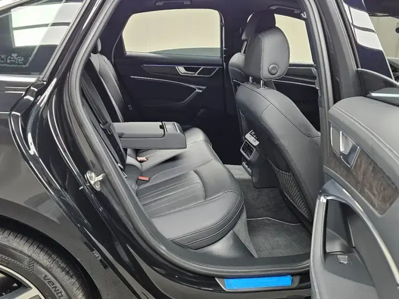 2021 Audi A6 с пробегом 109 066 км