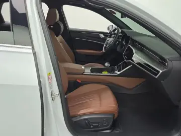 2022 Audi A6 с пробегом 83 276 км