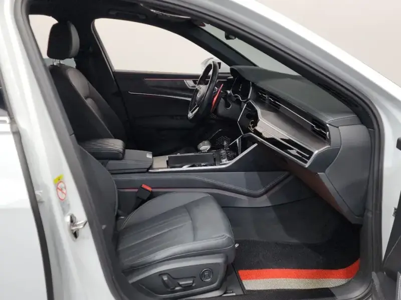 2021 Audi A6 с пробегом 59 635 км