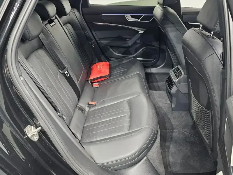 2021 Audi A6 с пробегом 113 669 км