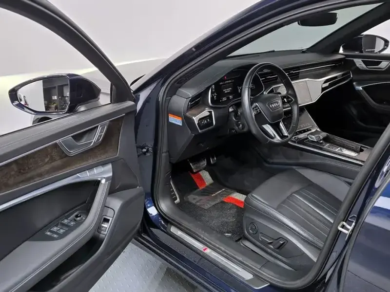 2021 Audi A6 с пробегом 95 315 км