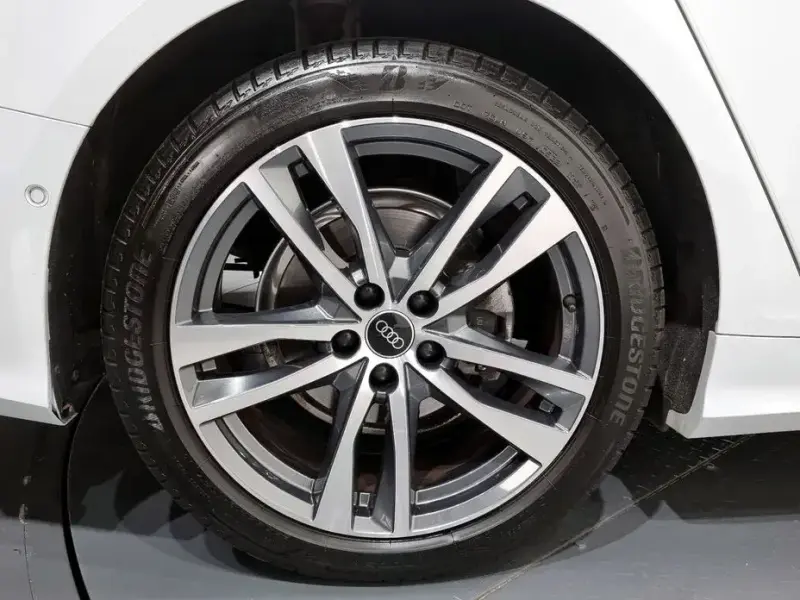 2022 Audi A6 с пробегом 30 703 км