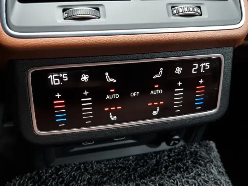 2022 Audi A6 с пробегом 30 703 км