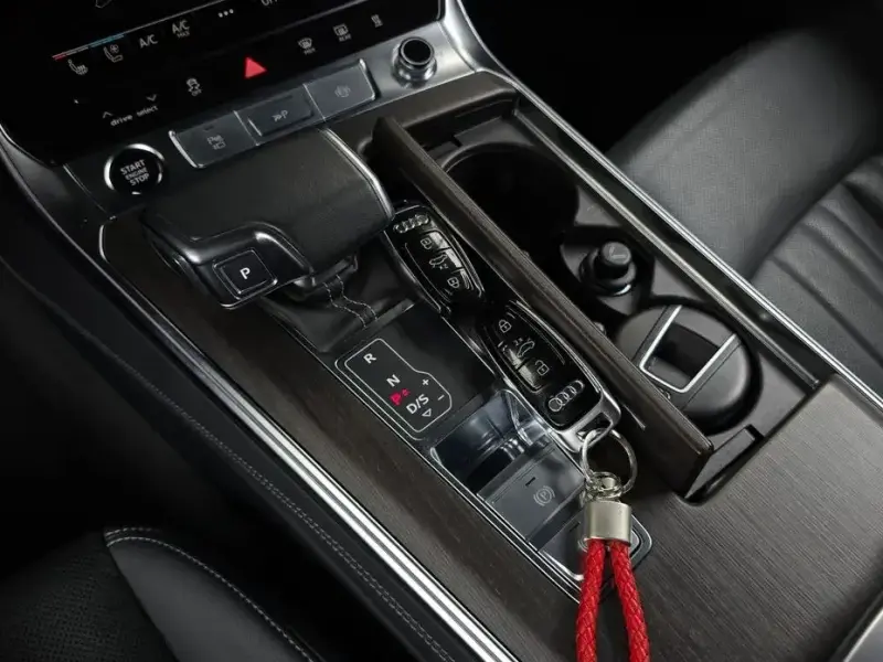 2023 Audi A6 с пробегом 75 304 км
