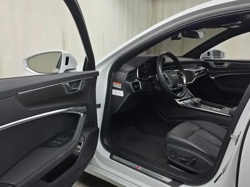 2023 Audi A6 с пробегом 75 304 км