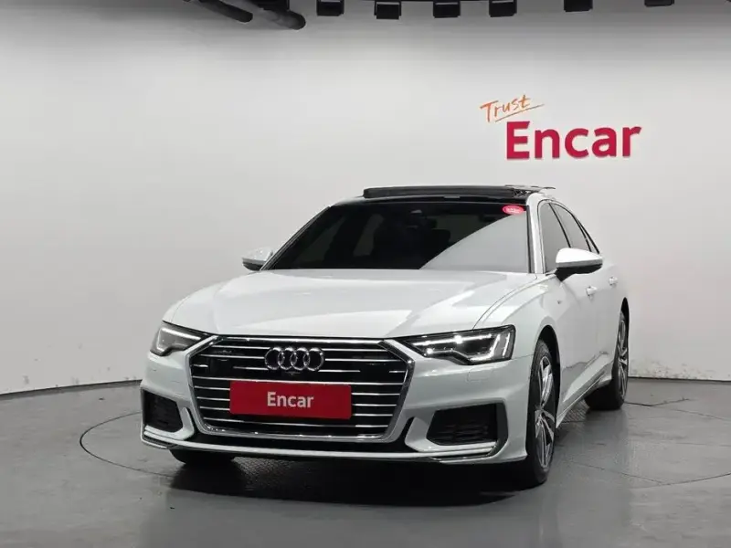 2022 Audi A6 с пробегом 15 063 км