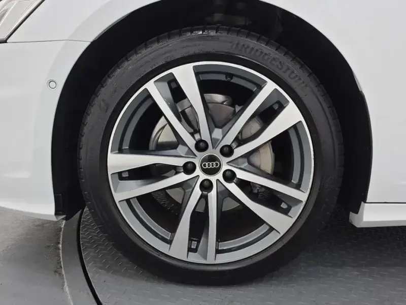 2022 Audi A6 с пробегом 15 063 км
