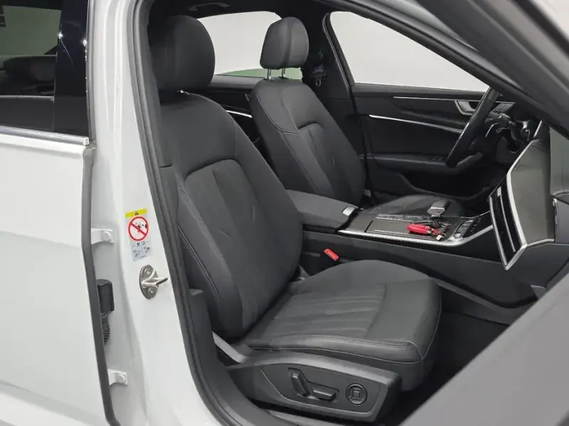 2022 Audi A6 с пробегом 15 063 км