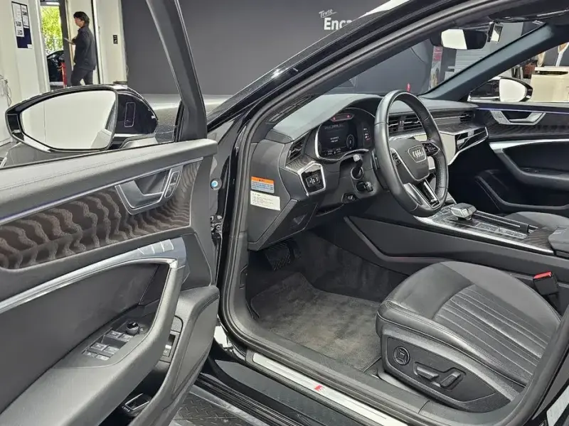 2020 Audi A6 с пробегом 141 124 км