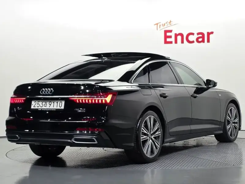 2023 Audi A6 с пробегом 21 217 км