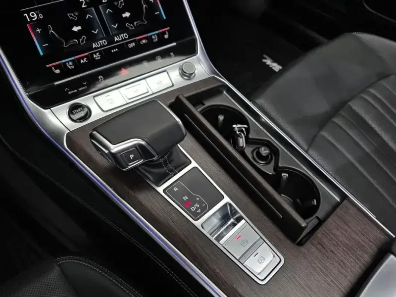 2023 Audi A6 с пробегом 21 217 км